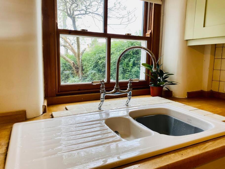 Cotswold Home Over 4 Floors - Perfect For Families Friends Contractors Chipping Norton Exteriör bild