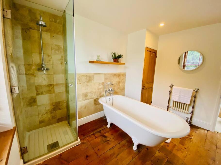 Cotswold Home Over 4 Floors - Perfect For Families Friends Contractors Chipping Norton Exteriör bild